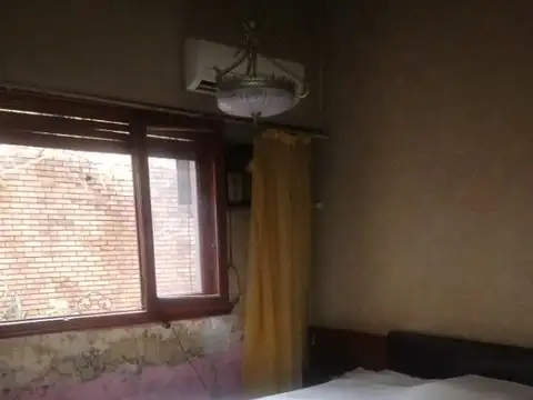 Depto Tipo Casa 4 ambientes con 1 baño