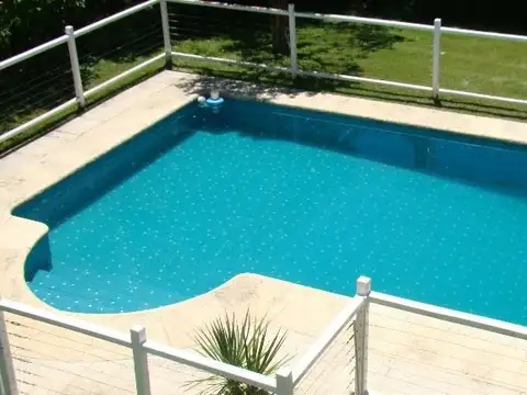 Casa en Venta en Solar Del Bosque, USD 460.000