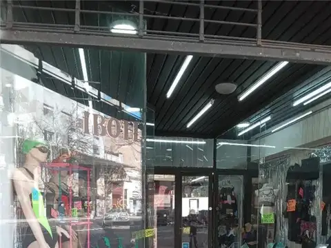 ENTRE RIOS 1000, Piso P.B.