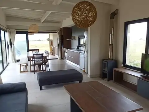 Casa en Venta en Miramar, USD 170.000