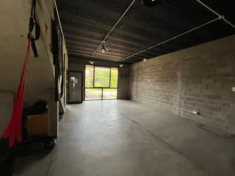 Local en Alquiler en Belen De Escobar, $ 600.000