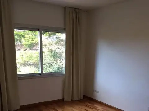 CASA EN VENTA EN MARTINEZ
