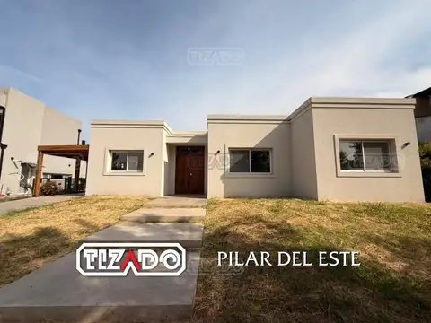 Casa  en Venta en Santa Guadalupe, Pilar del Este, Pilar