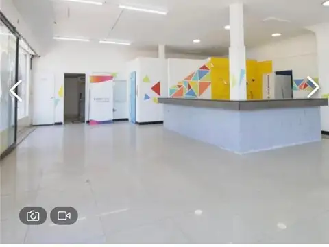 Local en Venta 30 años