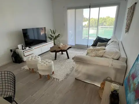 Departamento en Alquiler en La cañada de Pilar, USD 850