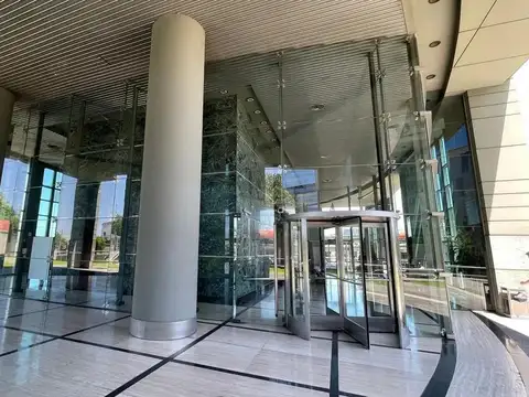Oficinas en Alquiler Panamericana Plaza Saavedra