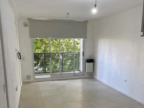 ALQUILER - Monoambiente - Montevideo 2405 4C