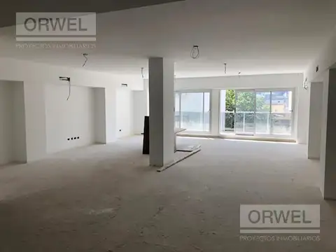 Oficina en Venta en Retiro, USD 290.000