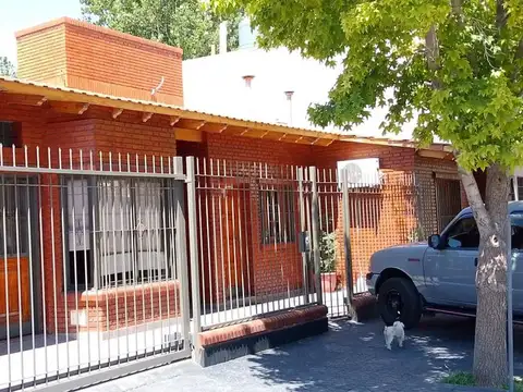 Casa en Venta en El Plumerillo, USD 105.000
