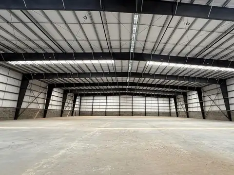 Plaza Industrial Escobar 100