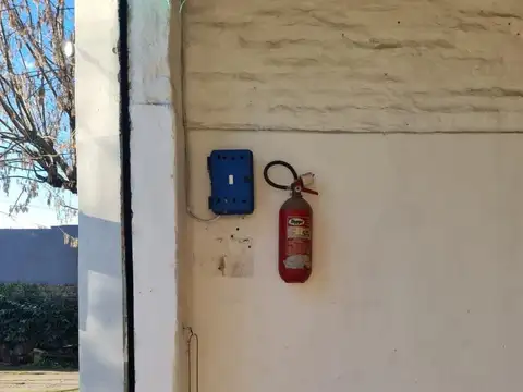 Galpón en venta, Mariano Acosta, partido de Merlo.