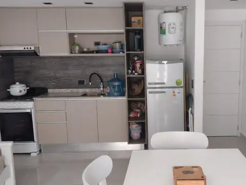Depto Tipo Casa 2 ambientes con 1 baño