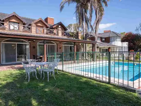 Venta casa en Country Mi Refugio Canning c/piscina