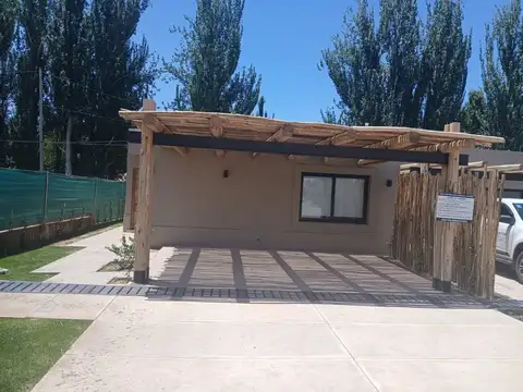 VENTA DE CASA EN CHACRAS DE CORIA -LUJAN DE CUYO