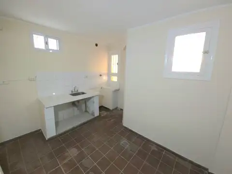 Depto Tipo Casa en Venta 46 años