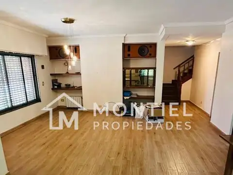 Casa Chalet  en Venta en Hurlingham,  G.B.A. Zona Oeste