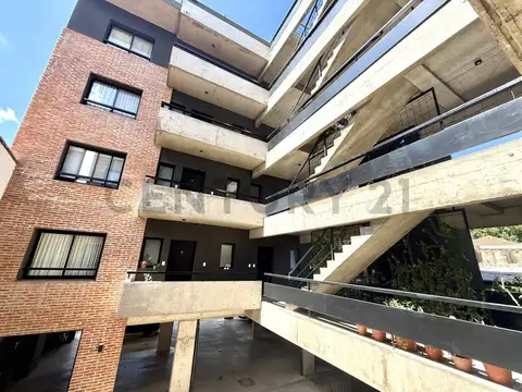 Enciso 1441 , Piso 1