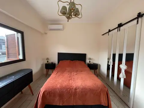 Depto Tipo Casa en Venta en Parque Chacabuco, USD 210.000