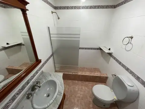 Depto Tipo Casa en Venta con 1 cocheras