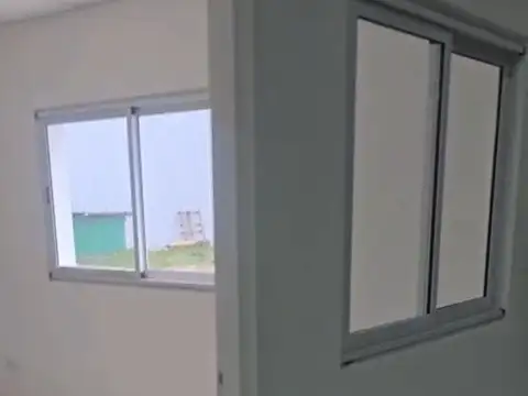 ALQUILER NAVE INDUSTRIAL EN POLO52