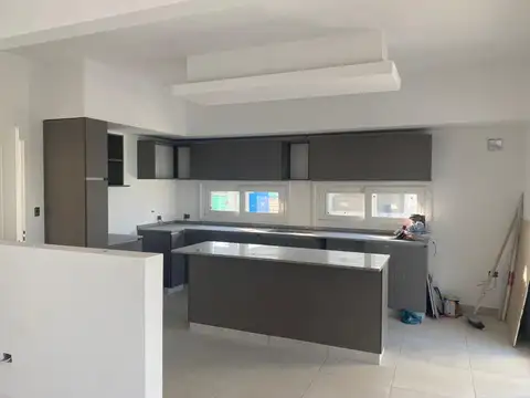 Casa de 4 Amb con Dependencia - El Molino Norte