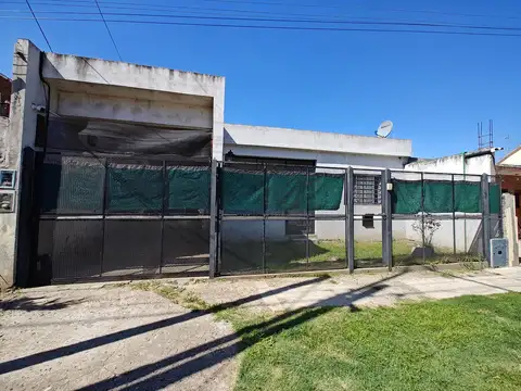 Casa en  venta en G. de Laferrere