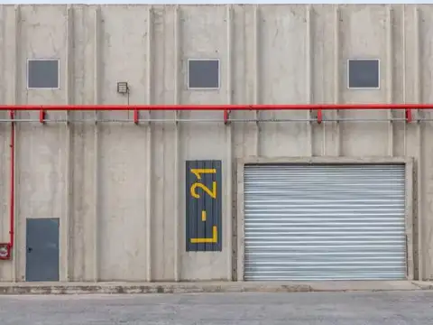 Galpon en Alquiler 40  mts Fondo