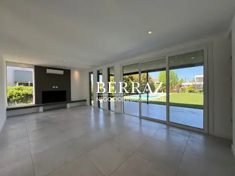 Casa en Venta en Las Liebres, USD 640.000