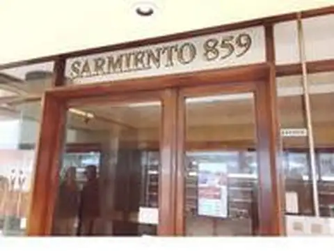 Oficina 3 ambientes con 1 baño