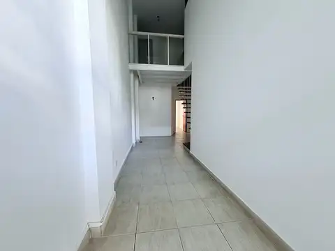 Local en Alquiler en Centro, $ 750.000