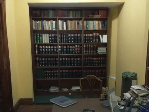 Espacio Profesional con Estilo y Excelente Conectividad