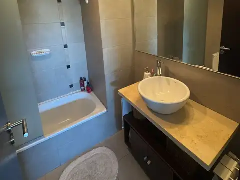 Departamento en Alquiler con 2 cocheras