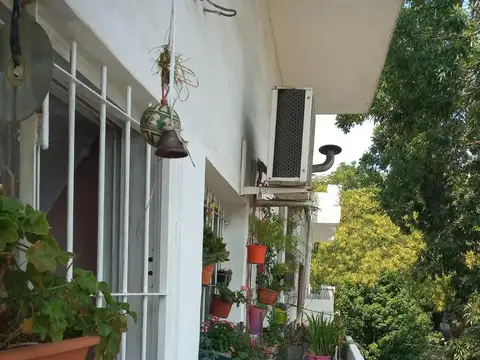 Oportunidad Única en Villa Pueyrredón!! Piso único tipo Loft 269 mts2 y Sin Expensas!- IDEAL INVERSOR- PARA INSTALAR DARK KITCHEN Y/O E-COMMERCE- y/o GIMNASIO- APTO PROFESIONAL-COMERCIAL E INDUSTRIAL