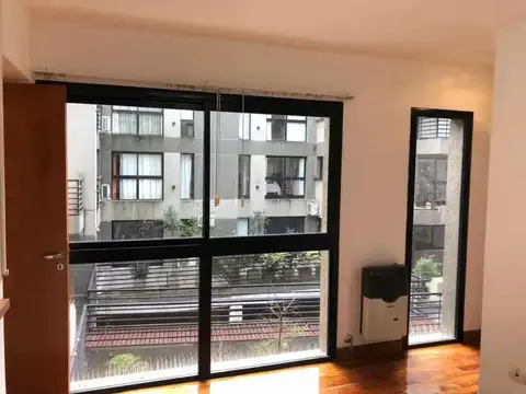 Moreno e/ 25 de Mayo y Almirante Brown