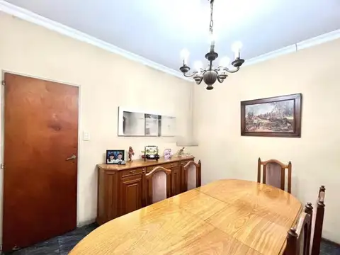 Casa 4 ambientes con 1 baño