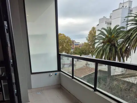 RAMON FALCON 4900, Piso 4