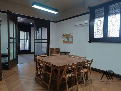 Venta de Oficinas 7 Ambientes 3 Baños En Cordón