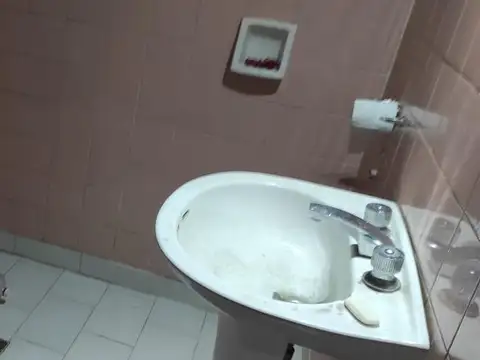 Galpon en Venta 20  mts Fondo