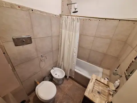 ALQUILER TEMPORARIO 2 AMBIENTE y 1/2 SUPER LUMINOSO