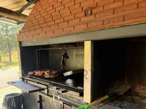 Local en Venta en Pablo Nogues, USD 95.000