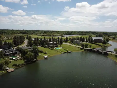 Barrio Parque Náutico El Cazal