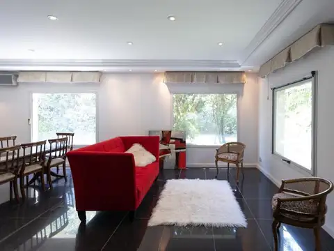 Casa en Venta de 5 dormitorios