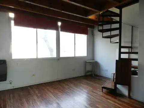 Depto Tipo Casa en Venta 15 años