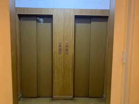 Oficina Comercial en venta - 2 Ambientes - Microcentro