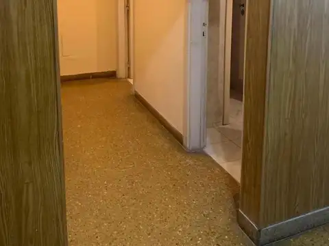 Oficina en Venta al Este