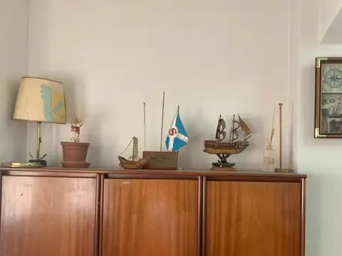 Oficina en Venta 70 años