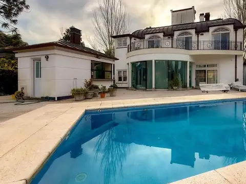 CASA VENTA ABRIL CLUB DE CAMPO 5 AMBIENTES PILETA