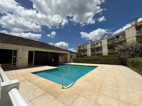 Departamento en Alquiler con 1 cocheras