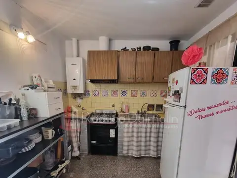 Casa 3 ambientes con 1 baño