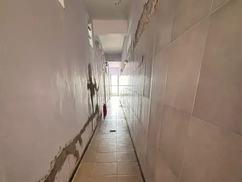 Local en Venta 65 años